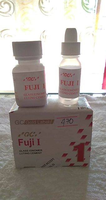 fuji 1 glass ionomer