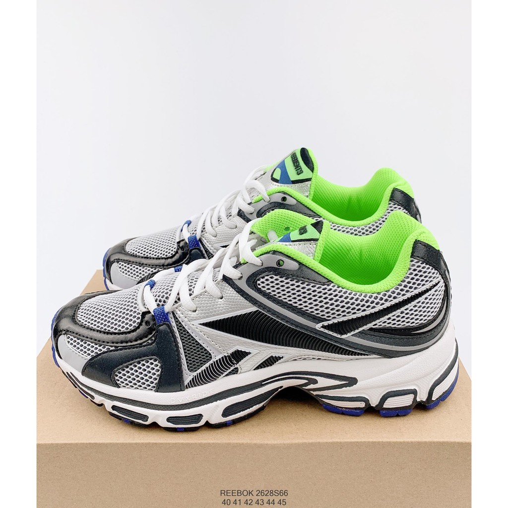 vetements x reebok sneakers