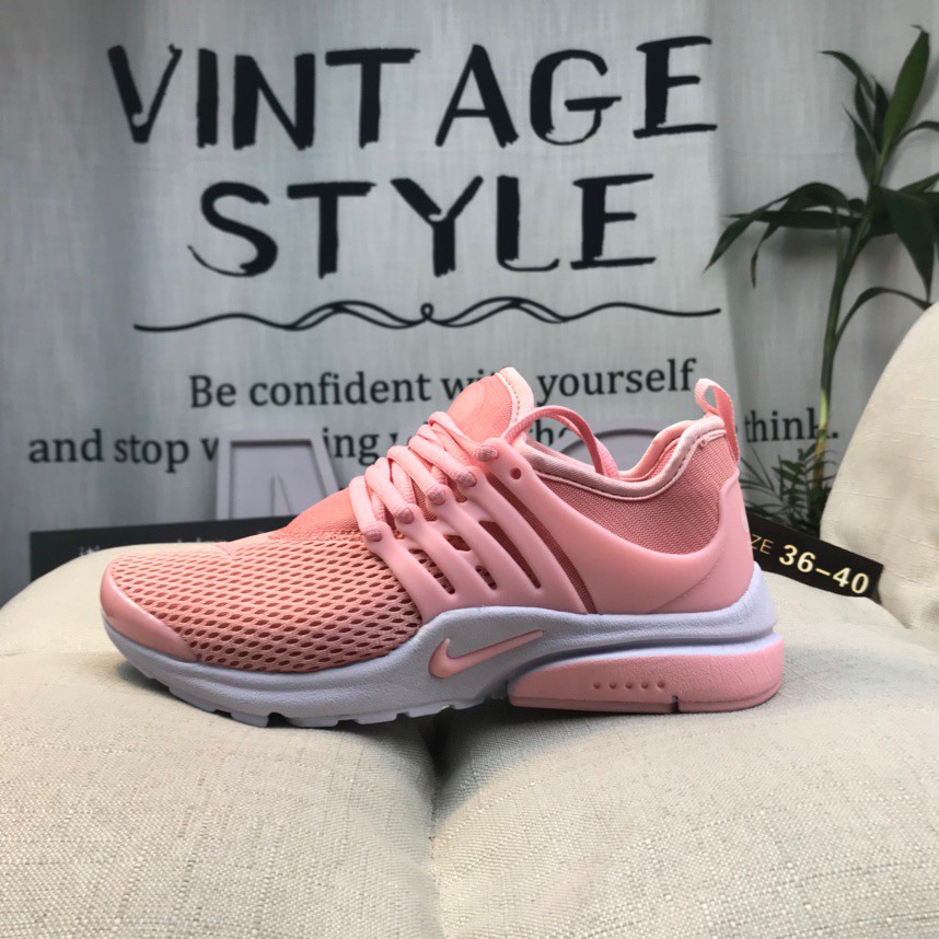 nike shoes peach color