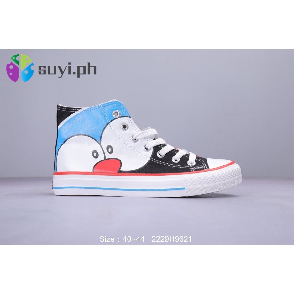 casual canvas shoes