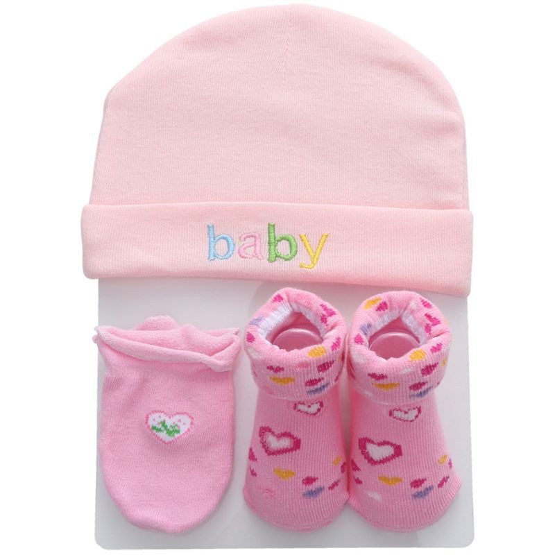 baby gloves and socks