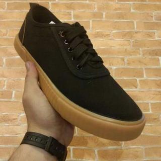 world balance skate shoes