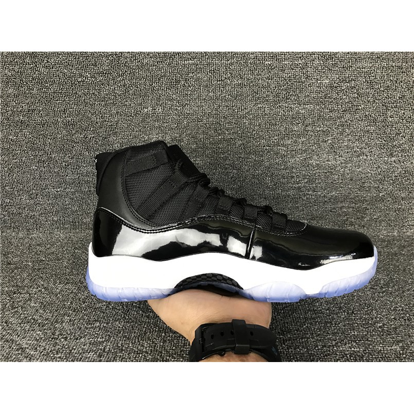 nike basketball retro