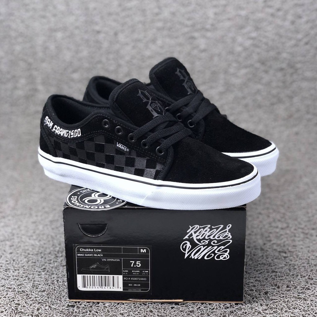 vans chukka low