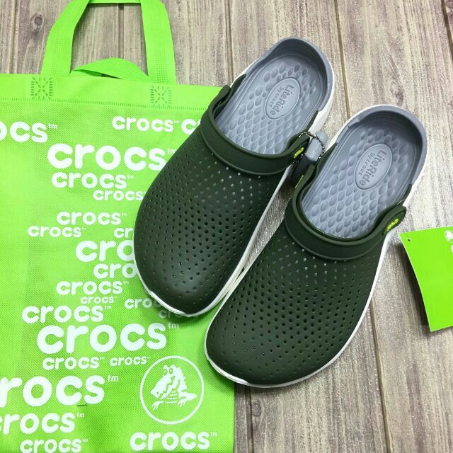 crocs army green mens