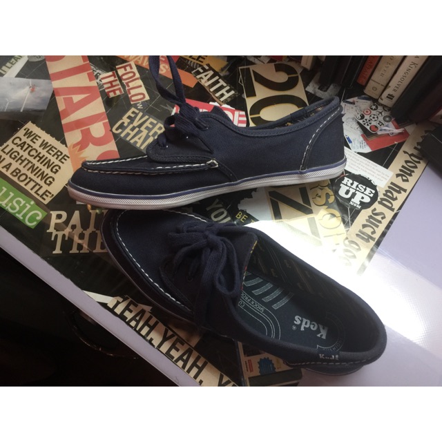keds canvas boat shoes