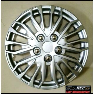 13 chrome hubcaps