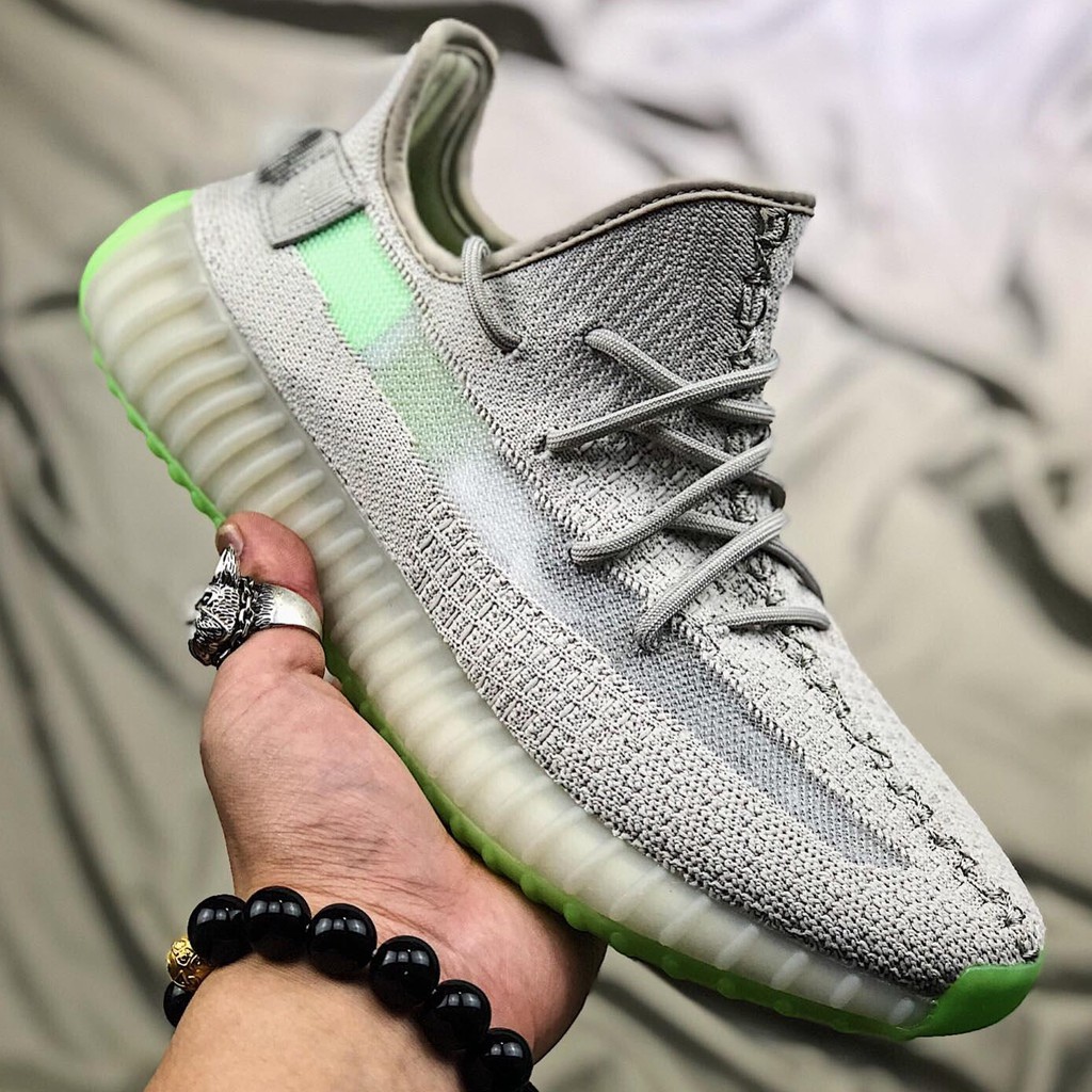 adidas yeezy 350 gray