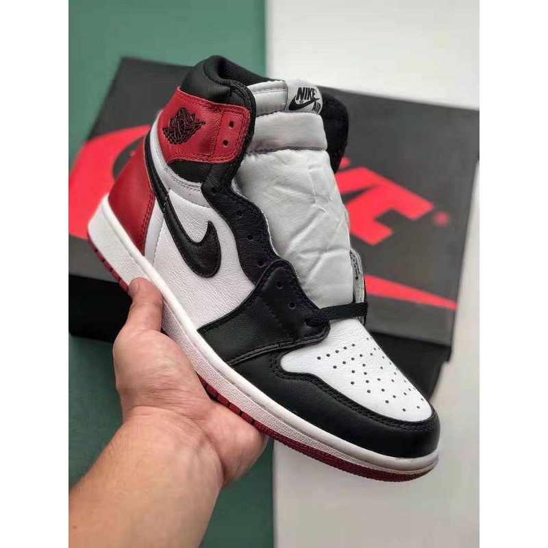 jordan 1 basketball shoes