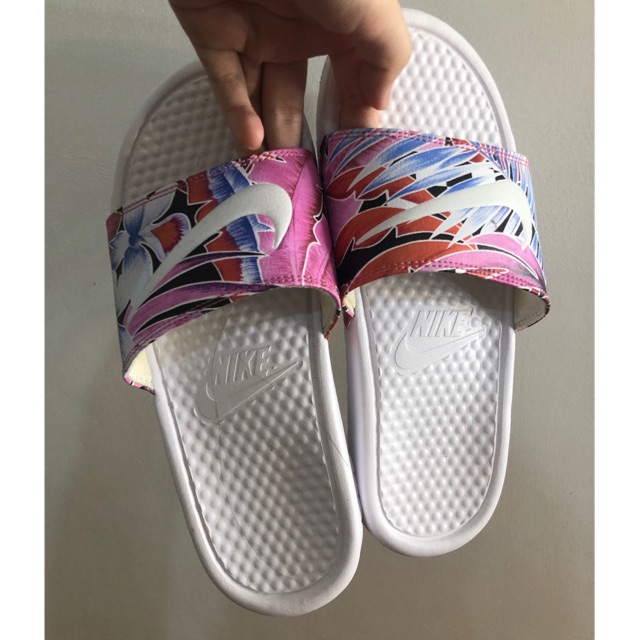 nike just do it sandals