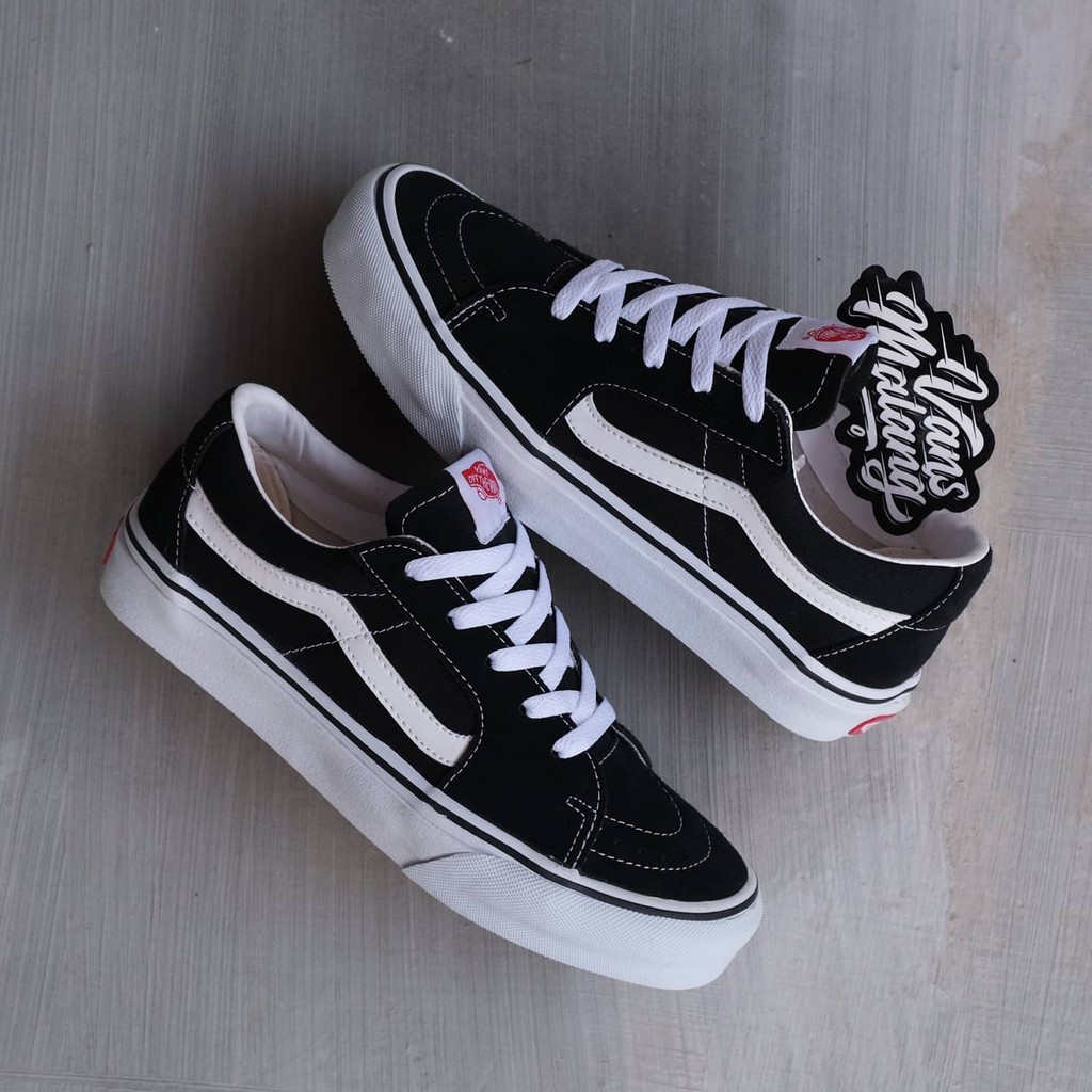 スニーカーVANS ブラック チェッカーボード Sk8-Low スニーカー24cm