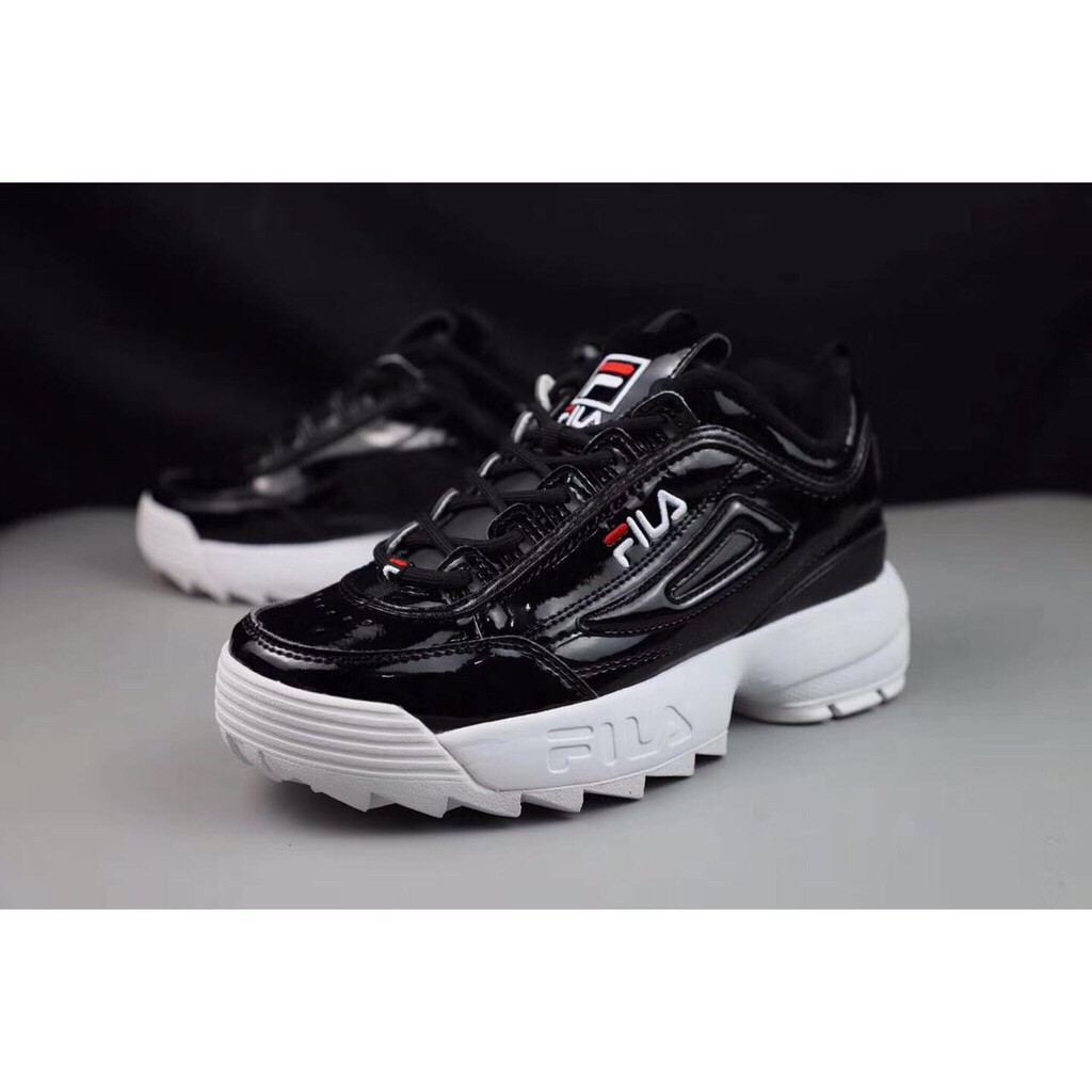 fila disruptor ii black and white