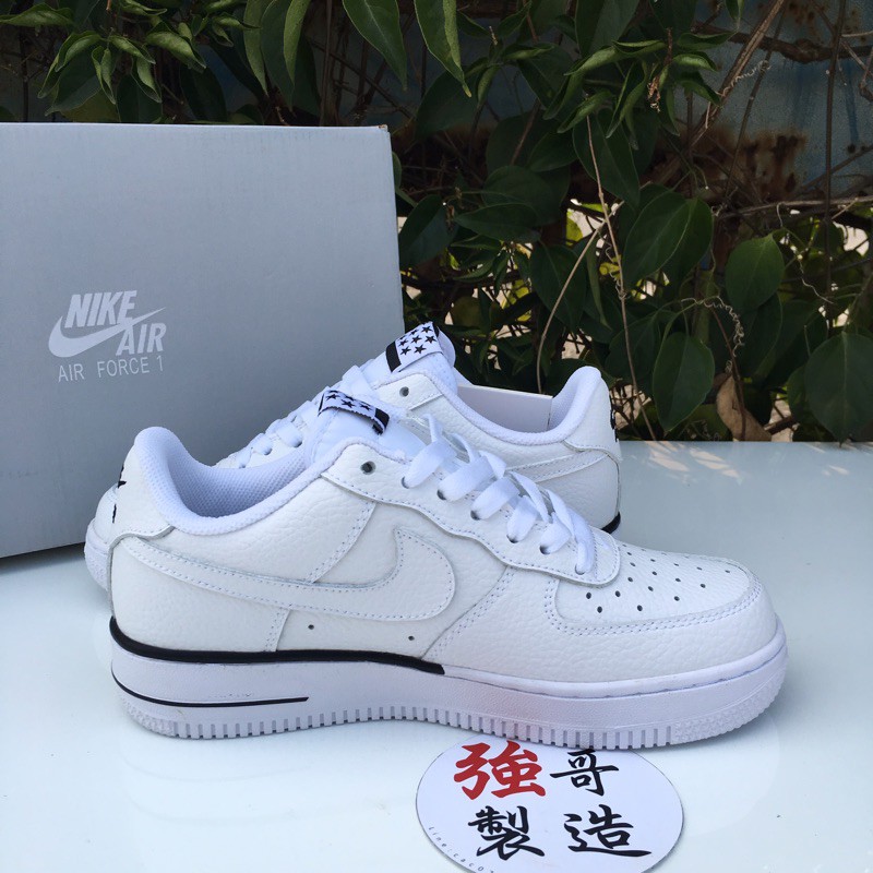 low air force ones white