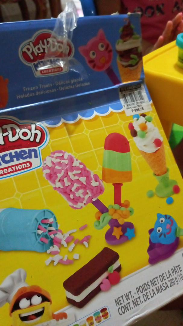 Play-Doh Kitchen Creations Frozen Treats Play Doh Set | Shopee