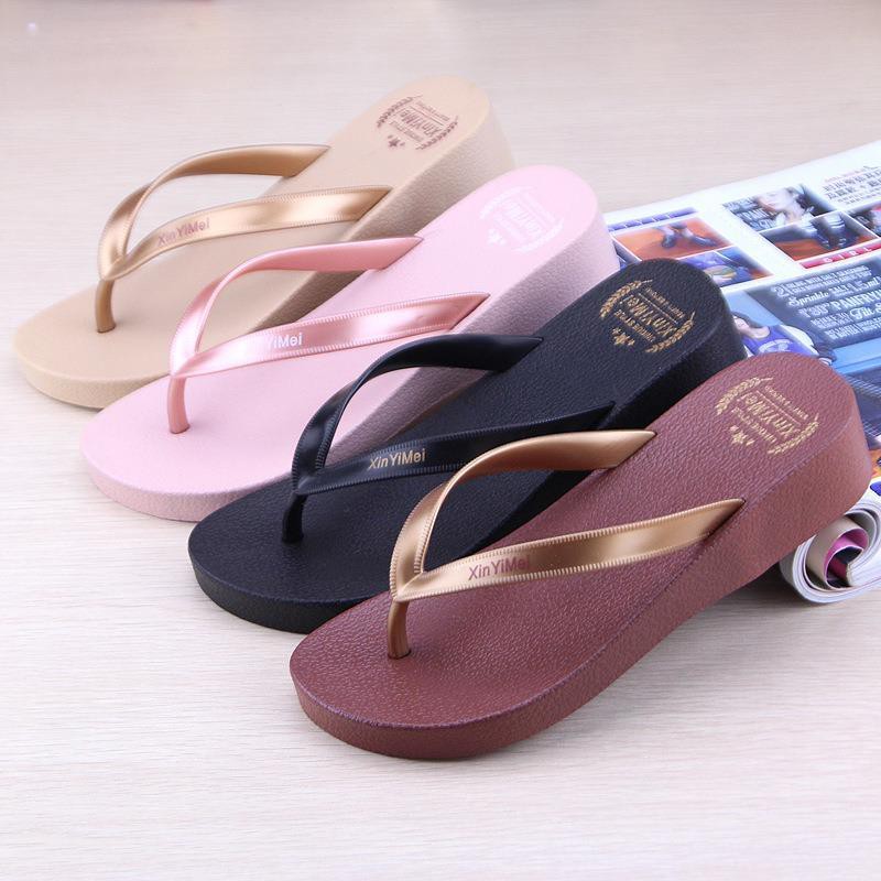 Sandal jepit kasut pantai selipar dan sandal fesyen Sandal jepit kasut pantai selipar dan sandal fesyen