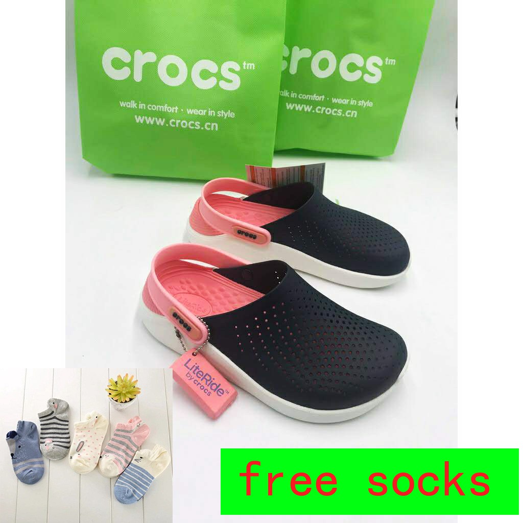 crocs on women