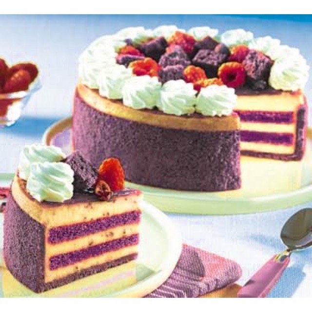 Download Ube cake For iPhone Free