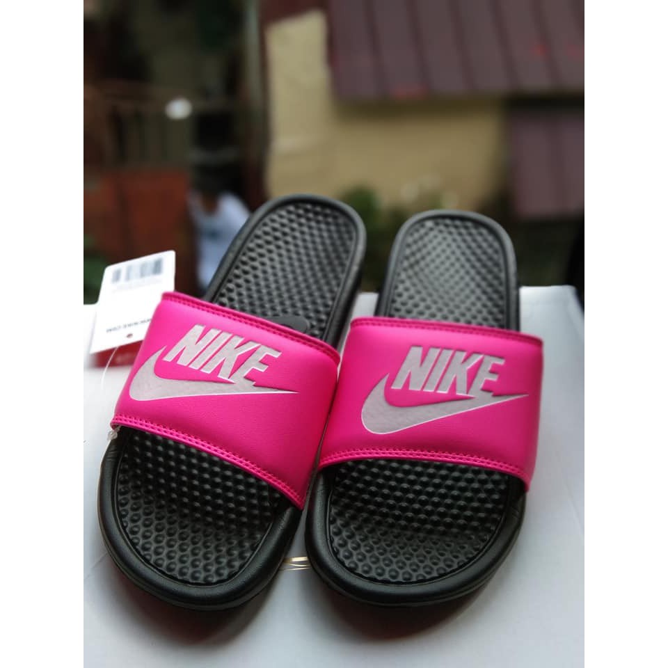 nike benassi slip womens