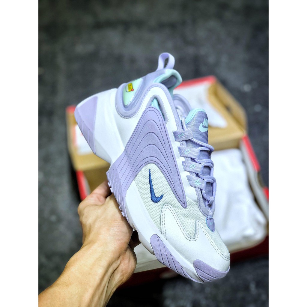 nike zoom 2000 womens