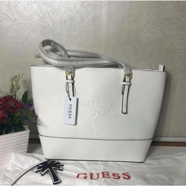 guess handbag price