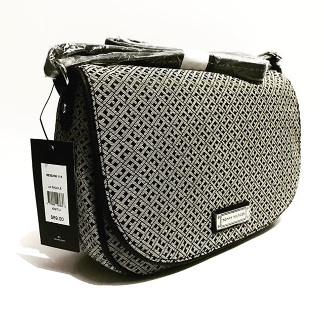 tommy hilfiger ladies bags price
