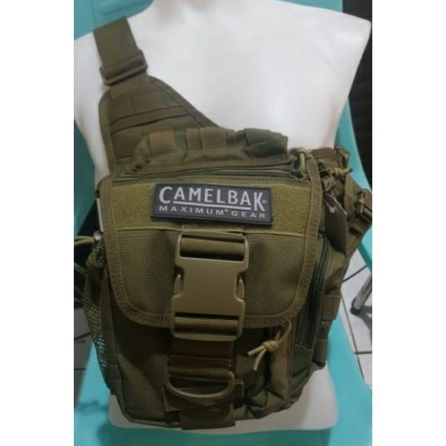 camelbak sling bag