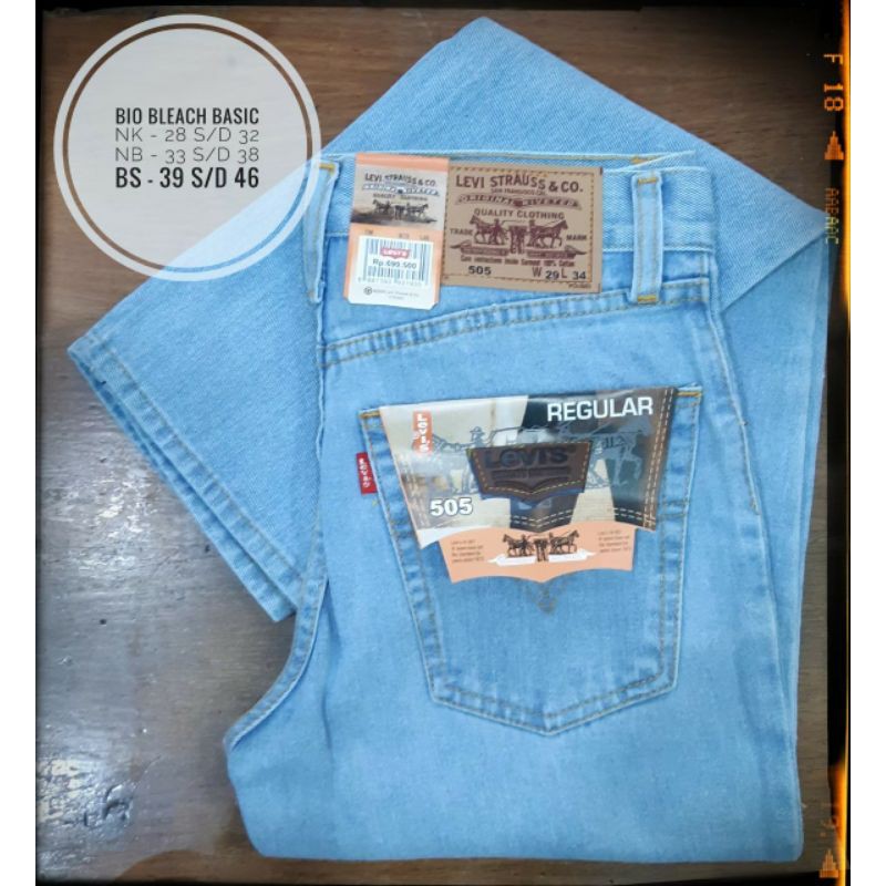 32 regular jeans size