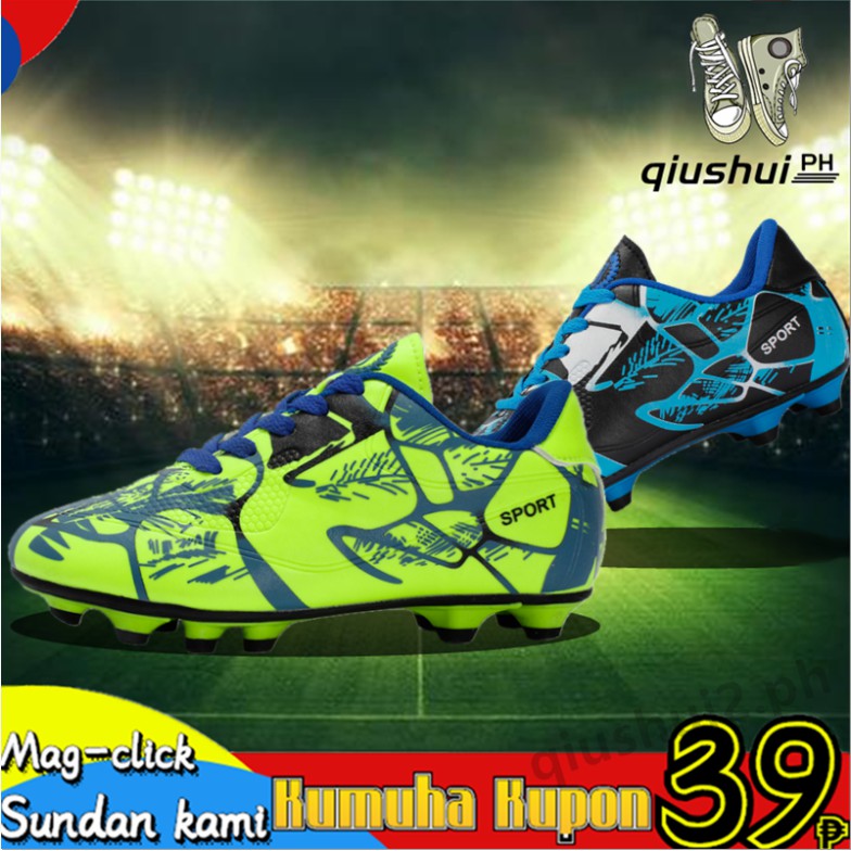 soccer shoes store