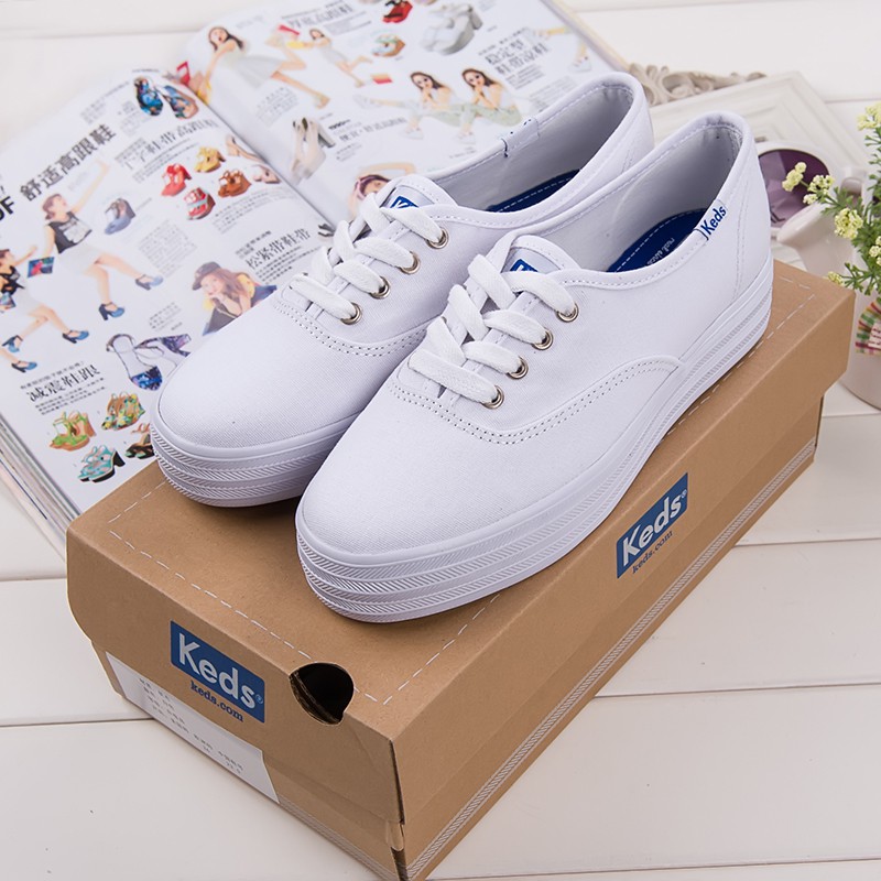 keds stretch canvas