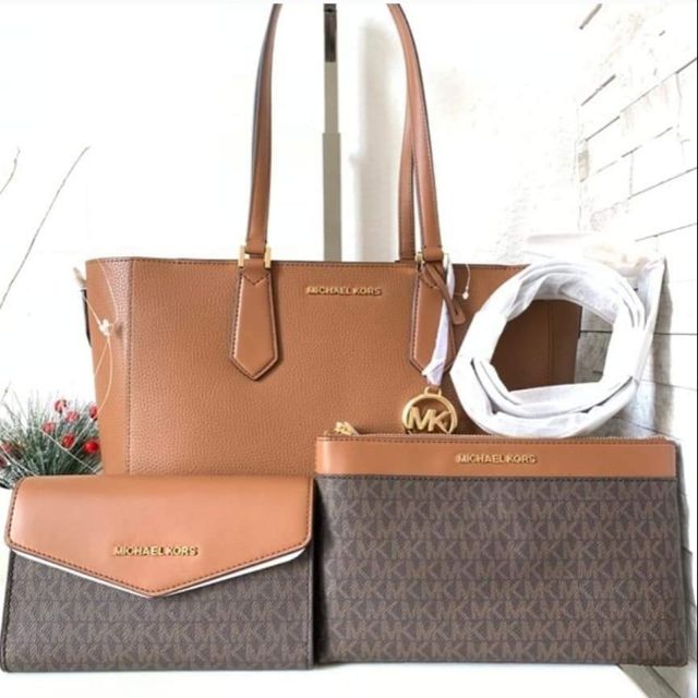 Michael Kors Kimberly 3 in 1 Tote - Ivannah's Closet