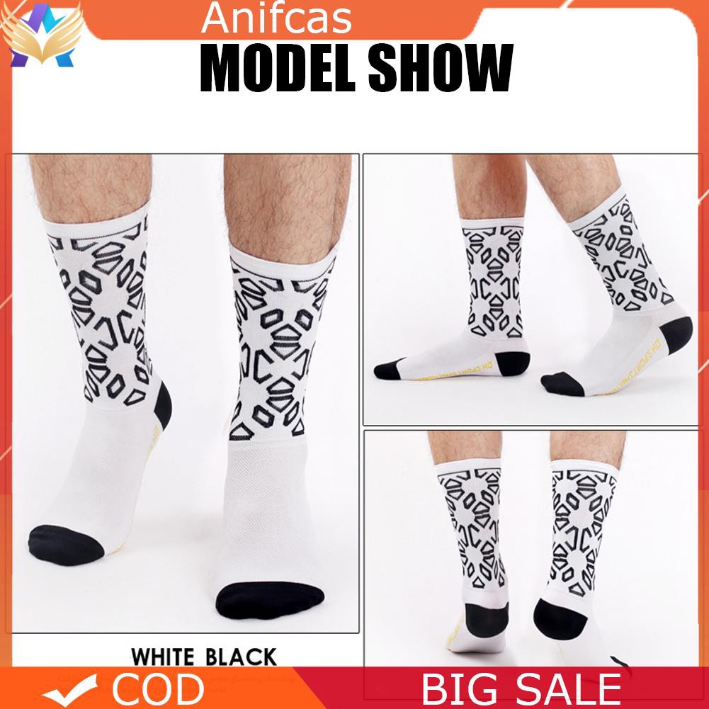 mid calf sports socks