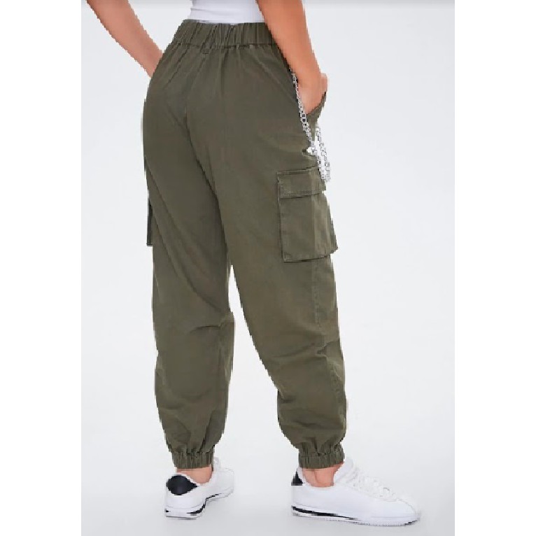 black cargo pants with chain forever 21