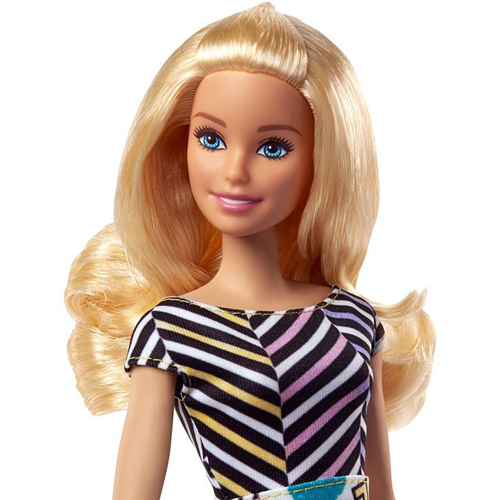 barbie crayola color in fashion doll