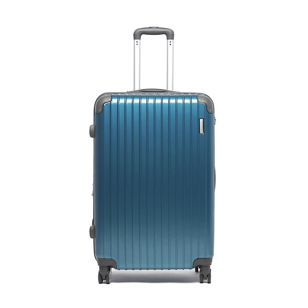 28 inch luggage linear dimensions