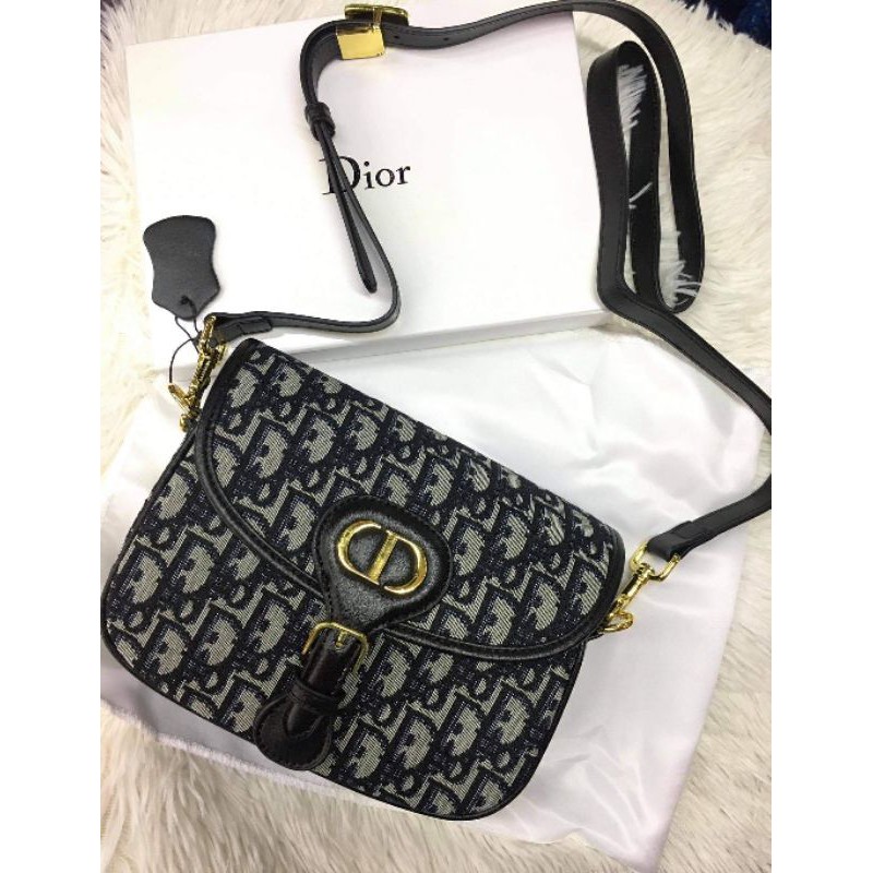 dior sling