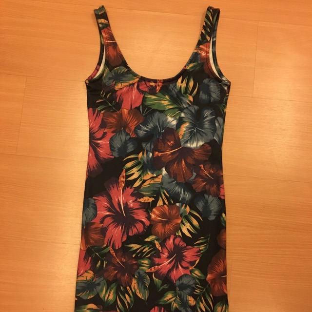 zara floral bodycon dress