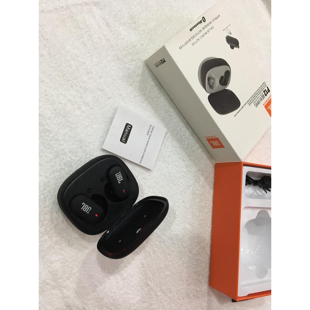 twin true wireless earbuds