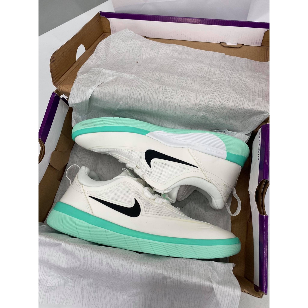 nyjah free 2 green glow