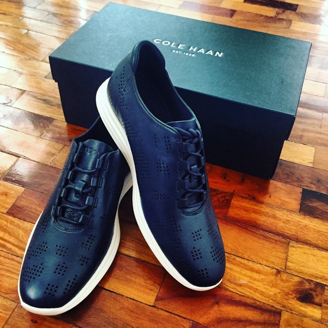 cole haan active shoes