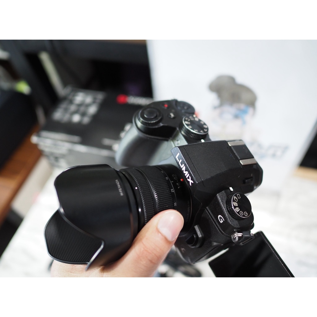 Panasonic G85 + 14-42 mid condition, no heavy marks, works well, thin rubber handles, starting to sw #7