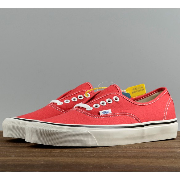 red vans mens shoes