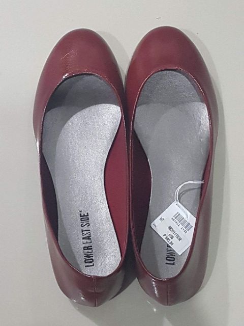 red flat shoes size 11