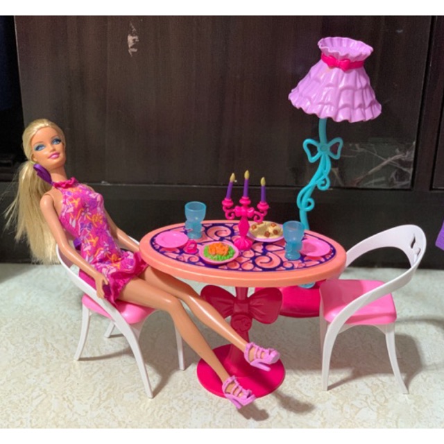 barbie dining table