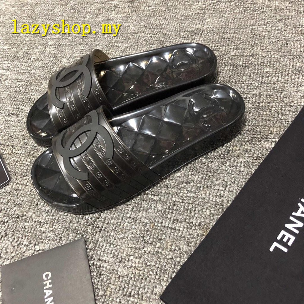 chanel flip flops 2019