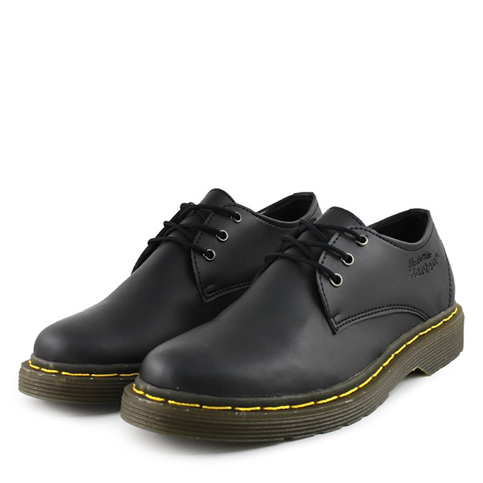 docmart shoes