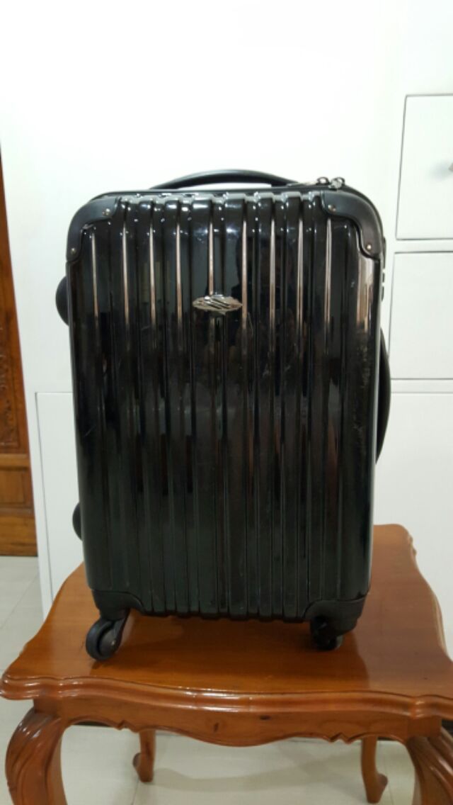 rudy project follow me luggage price