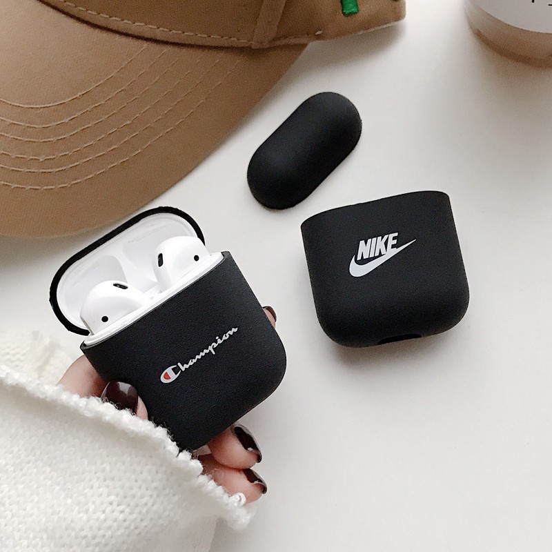 nike headphone hat