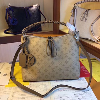 Louis Vuitton, Bags, Louis Vuitton Lv Beaubourg Hobo Mm Bag M5684