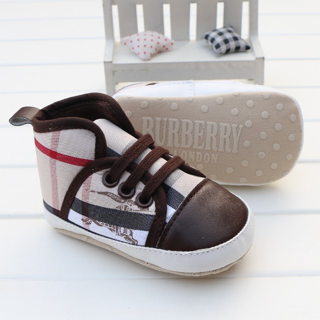 burberry baby sneakers