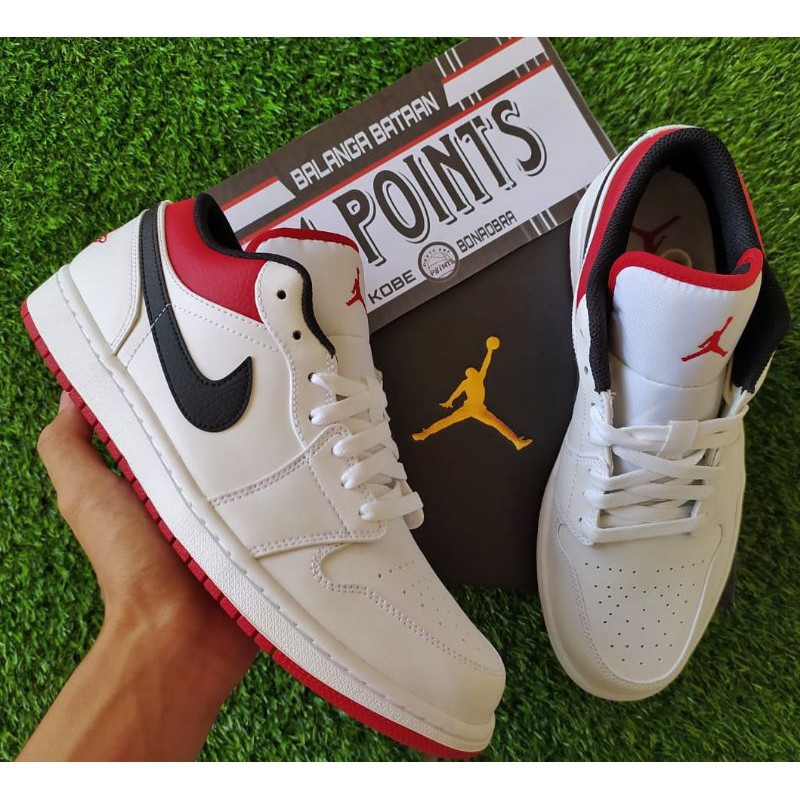 jordan 1 low white chicago